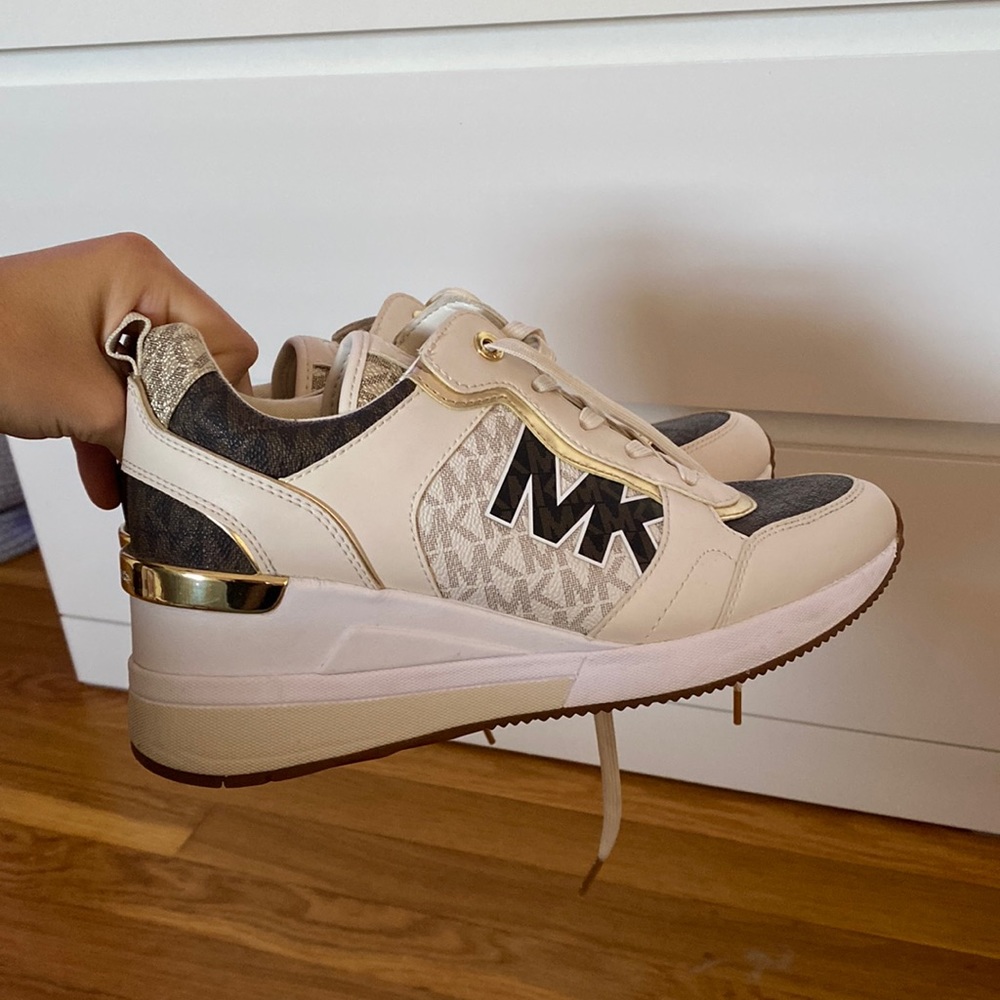 Michael Kors shoes, size 8.5